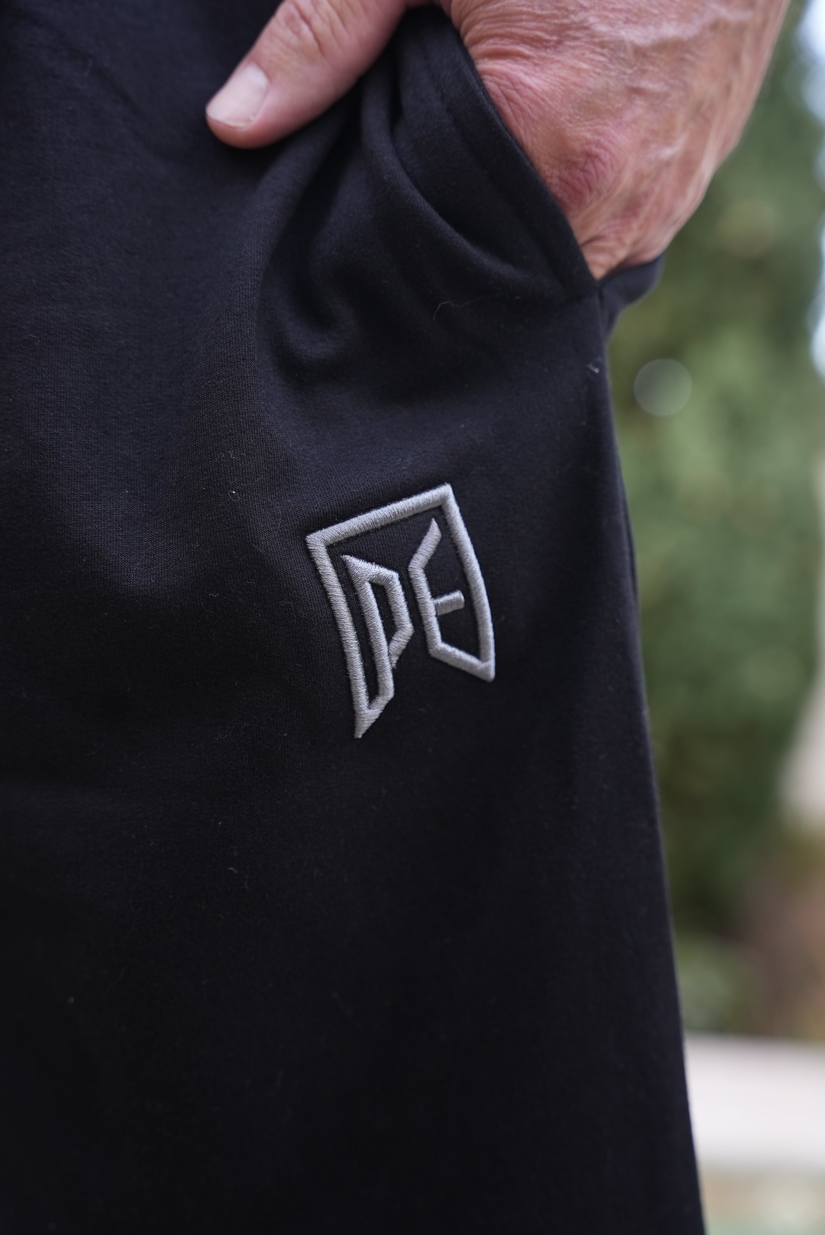 BLACK PE SWEATPANTS